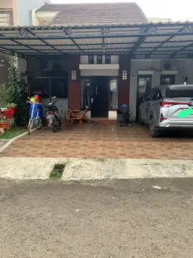 DIJUAL RUMAH DI GRAND WISATA BEKASI