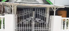 RUMAH INDUK DAN RUMAH KOST DI BENDUL MERISI