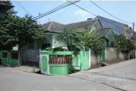 Rumah Hook Luas Tanah 220 m2 Lokasi Strategis di Perumahan Jati Makmur