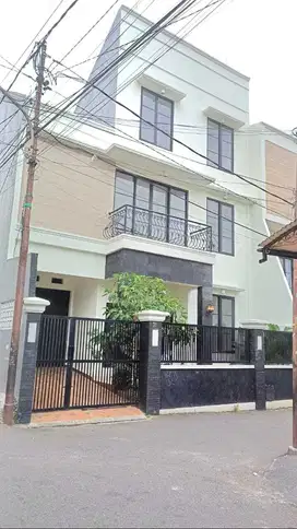 Dijual Rumah Siap Huni di Kalibata Pancoran, Jakarta Selatan