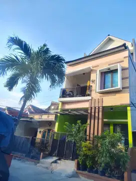 Dijual Rumah Strategis di Taman Harapan Baru, Medan Satria, Bekasi.