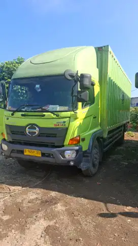 HINO 500 FG 260 JP BOX BESI