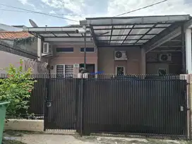 Rumah dalam claster di Jatibening baru dekat galaxy