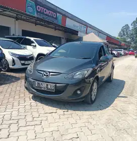 Mazda 2 S At tahun2011