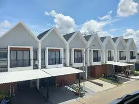 RUMAH READY LT72m² EKSKLUSIF 2 LANTAI SUMA VILLAGE KARAWACI