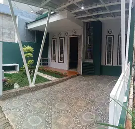 Rumah 2 Lantai Murah di Cibubur Country