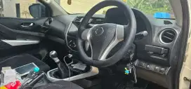 Navara NP.300 Istimewa