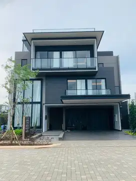 Rumah Premium include Lift di Layton Navapark BSD City