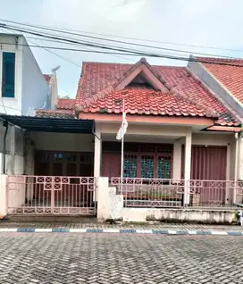 24. DIJUAL RUMAH BABATAN PRATAMA DEPAN WIYUNG SURABAYA