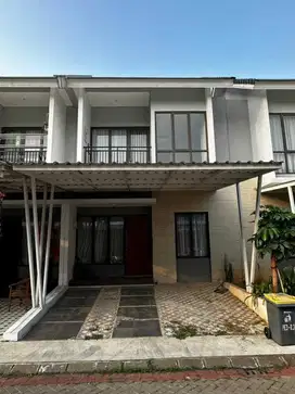 RUMAH CLUSTER di KRANGGAN, CIBUBUR