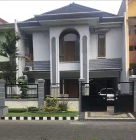 DIJUAL RUMAH BABATAN PRATAMA FURNISH STRATEGIS SIAP HUNI