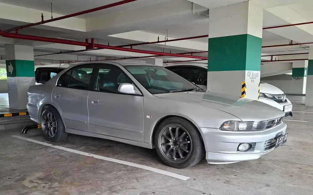 Mitsubishi Galant 2000 Bensin