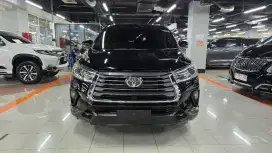 Toyota inova v at diesel 2022 ul