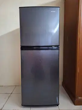 Kulkas Sharp SJ-236MN-HS