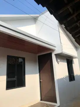 Di jual rumah siap huni