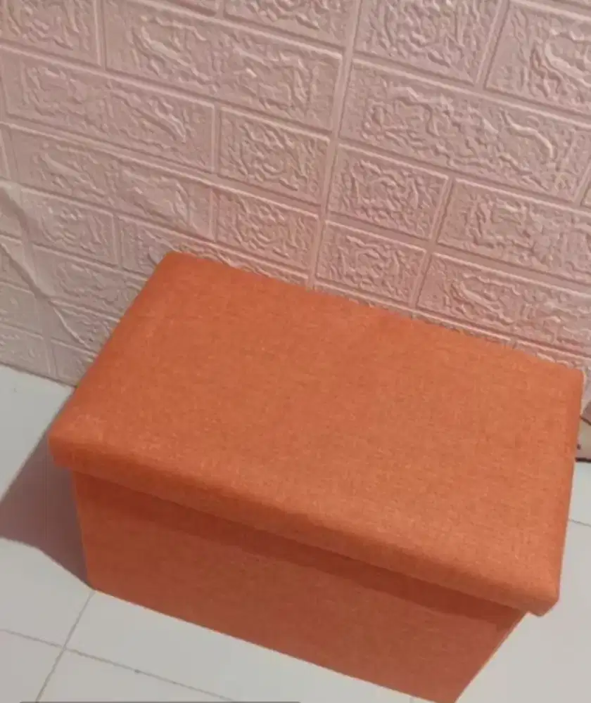 BOX TEMPAT PENYIMPANAN SERBAGUNA