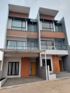 Dijual Rumah Baru di Setraduta Bandung Minimalis Terawat