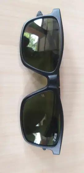 Kacamata merek NIKE orginal
