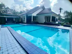 Dijual Villa WIRANTI Biru di Cisarua Siap Beroperasional