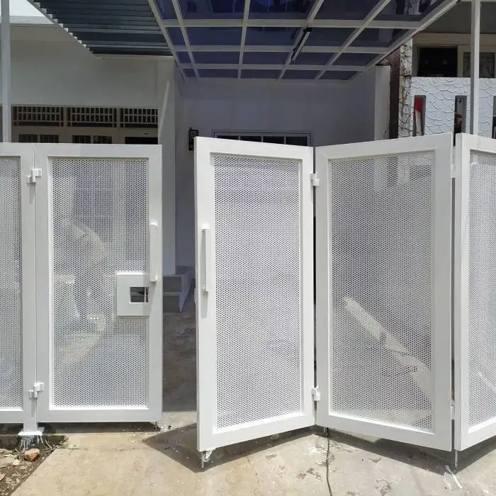 pintu pagar lipat bahan perforated