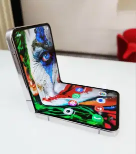 ( Z FLIP 5 + Z FOLD 4 ) sepaket. Murah aja.. Bisa tt