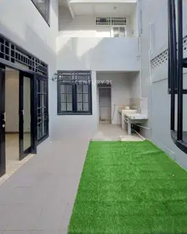Dijual Cepat Rumah Minimalis 2 Lantai Di Bintaro Sektor 5 LH15678