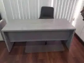 Meja kerja work desk original Informa