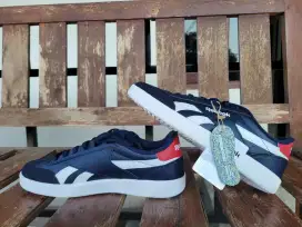 Reebok Smash Edge S