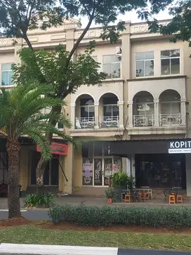 Di Jual Ruko Badan di Boulevard Raya 3 lantai panjang Ruko 15