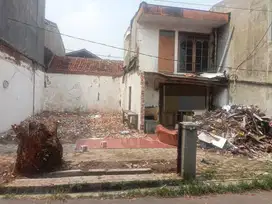 Tanah Luas100 Sekitar Jalan Jakarta dekat Gedung DPRD Kota Bandung