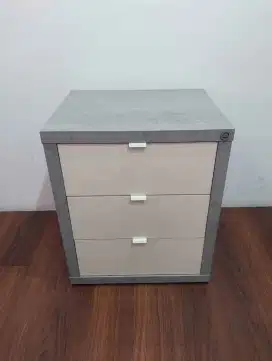 kabinet laci 3 pintu chest of drawers 3 grey white