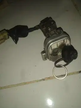 Kontak vario 125 old