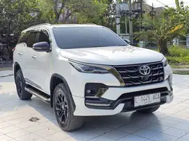 Toyota Fortuner VRZ GR 2.8 Matic 2022 improvement edition