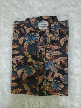 BATIK PRIA MOC SLIM FIT SIZE L LENGAN PENDEK