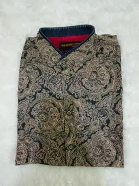 BATIK PRIA MOC SLIM FIT SIZE L LENGAN PENDEK