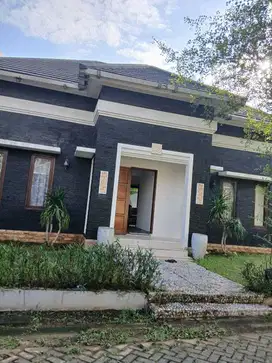 Dijual Rumah Siap Huni di Cibubur Country Cibubur