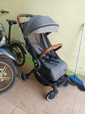 Stoler Babydoes esmio