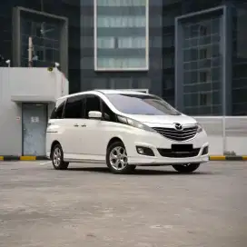 TDP 9 jt Mazda Biante 2.0 At 2015 Mulus Terawat