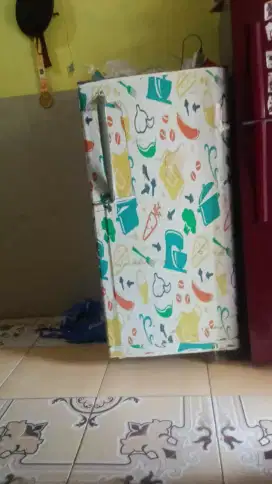 Kulkas bekas glacio 1pintu