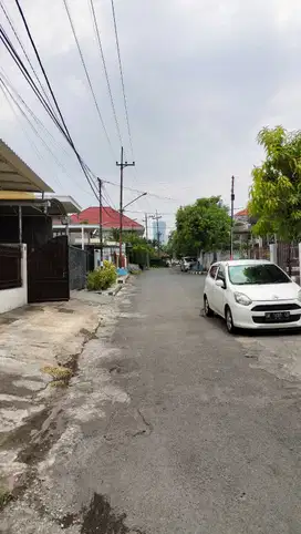 Jual Rumah Siap Huni minimalis 2 lantai Darmo Baru Barat Dkt MayjSungk