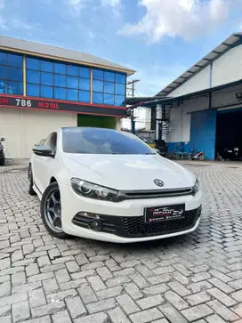 VW Scirocco 2.0 TSI A/T 2012 glc 250 bmw civic city c200 e250 cx 8 hrv