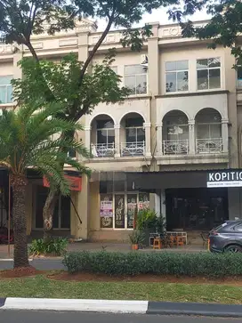 Disewakan Ruko Badan di Boulevard Raya 3 lantai panjang Ruko 15