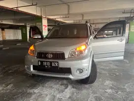Toyota Rush S AT 2012 Silver Matic