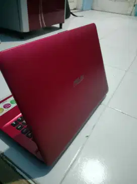 Jual laptop Asus x411N