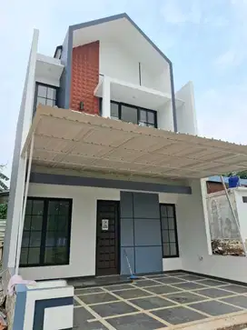 Dijual Rumah Cluster 2 lantai SHM Dijakarta Timur