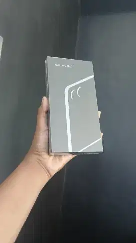 Samsung Zflip 7 12/256gb
