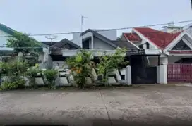 Dijual Rumah Makassar sekitar Jalan Urip Sumoharjo, Jl Racing Center