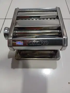 Mesin Pembuat Mie, Pasta