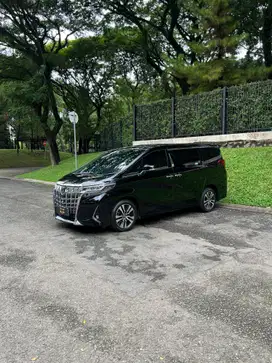Toyota Alphard 2022 Bensin