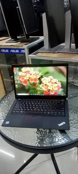 Laptop Lenovo Thinkpad T490 Core i5 8265U RAM 16GB FULL HD touchscreen